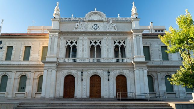 Edificio del rectorado de la UNL, institución clave en la vida política de Santa Fe.
