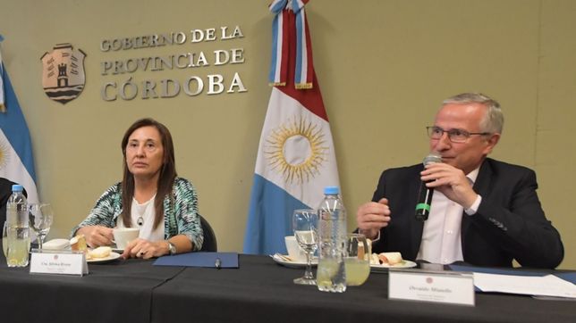 transporte: funcionario de perotti reclamo a la nacion por el reparto de subsidios