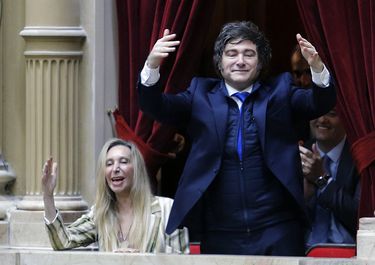 Javier Milei y la oposición: señales de la historia camino a la pelea por la reelección