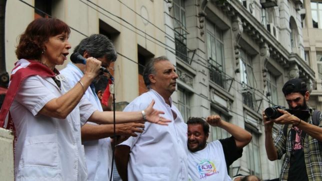 medicos inician la paritaria cuestionando a kicillof: ?no observamos cambios?