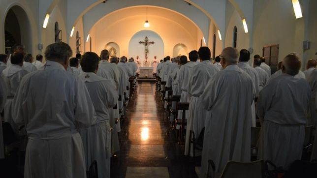 el voto calificado de las sotanas