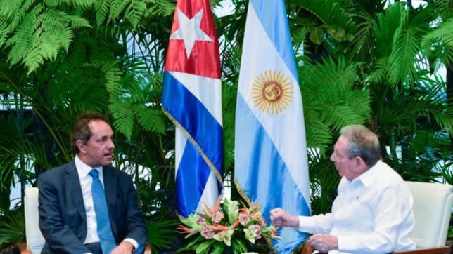 scioli fue el primer candidato en reunirse con raul castro