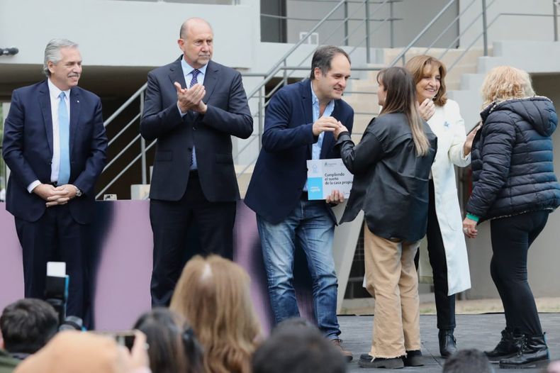 3_-_entrega_vivienda_115.000_santa_fe.jpeg