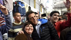 El massismo entrerriano se hace los rulos y le prende velas al superministro