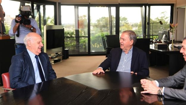 Lavagna y Schiaretti patearon para junio el dilema aclamación o PASO