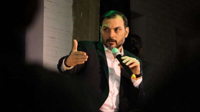alvarez agis, el asesor de massa: ?la peor opcion es una devaluacion?