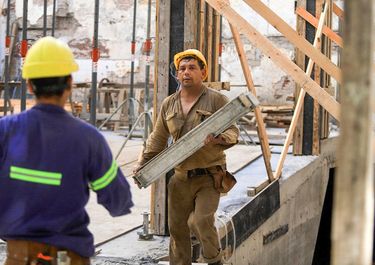 El RIGI no compensa los puestos de trabajo registrado perdidos en la gestión de Javier Milei