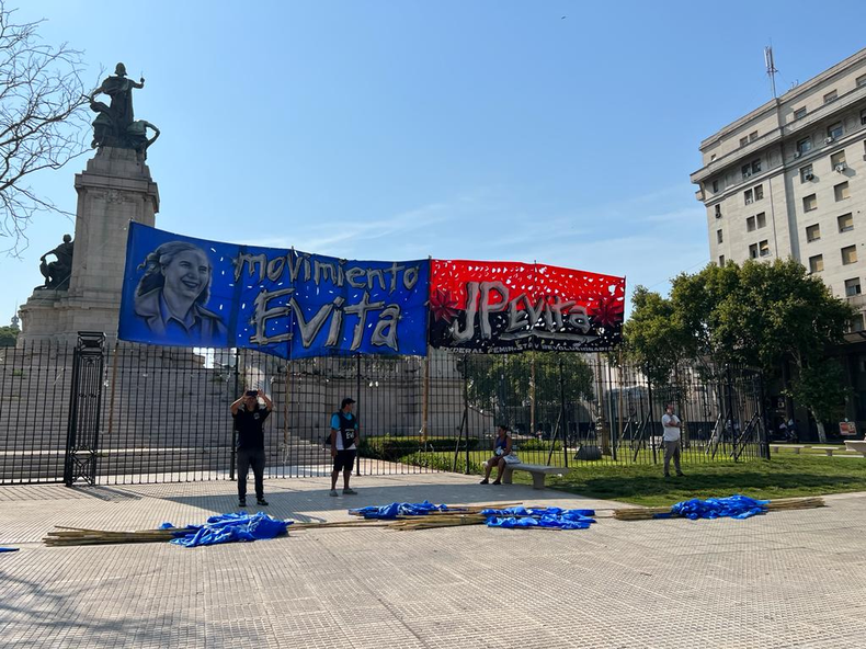 Los movimientos sociales que se acercaron a la Plaza del Congreso.&nbsp;