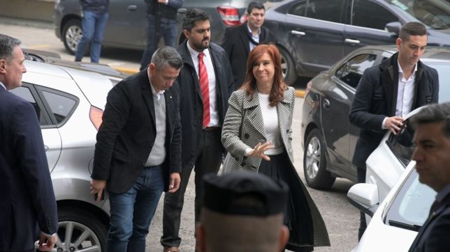 con la presencia de cristina, arranco la segunda audiencia del juicio