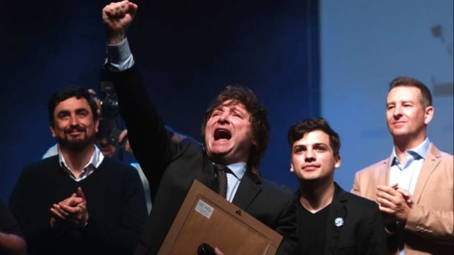 ni macri ni peronista: milei lanzo su tercera via a pura rabia contra la casta