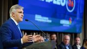 Martín Llaryora anunció un programa de empleo para mayores de 26 años.