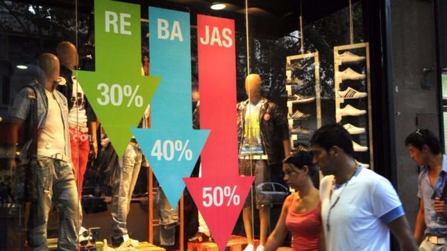 las ventas minoristas bonaerenses registran una caida del 2,6%