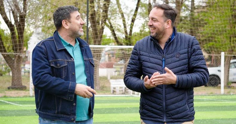 Lucas Ovejero es concejal del intendente Di N&aacute;poli, pero ahora es candidato de la lista de "unidad" a la presidencia del Consejo Local de Unidades B&aacute;sicas, el cargo partidario que tiene Copete.