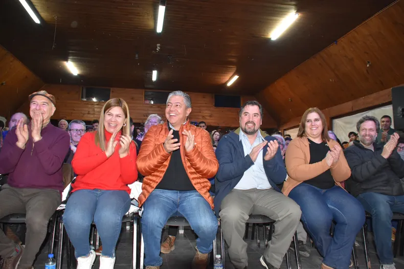 Rolando Figueroa y su vicegobernadora Gloria Ruiz en Neuquén.