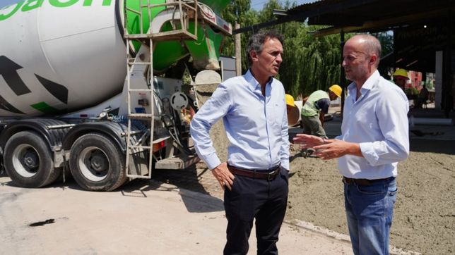 insaurralde y katopodis supervisaron una obra de repavimentacion en lomas