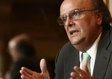 Para De Mendiguren, las medidas buscan equilibrar y preservar los salarios