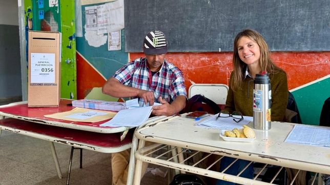 Fernanda Raverta fue fiscal de mesa el último domingo