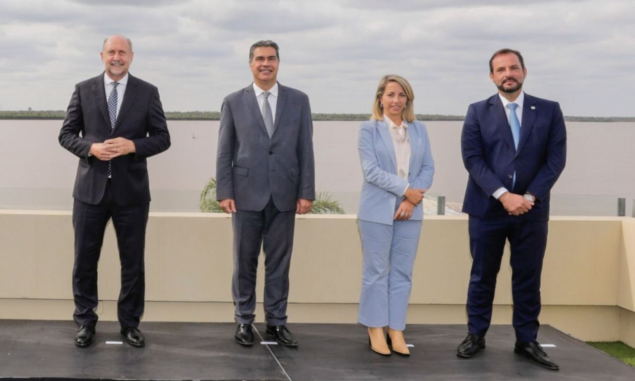 Perotti - Capitanich - Stratta - Sujarchuk