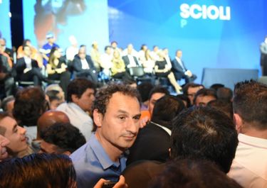 Bruera le avisó a La Cámpora que no fiscalizará para Scioli en el ballotage