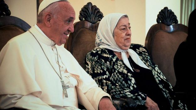 El papa despidió a Hebe: Mantuvo viva la verdad, la memoria y la justicia