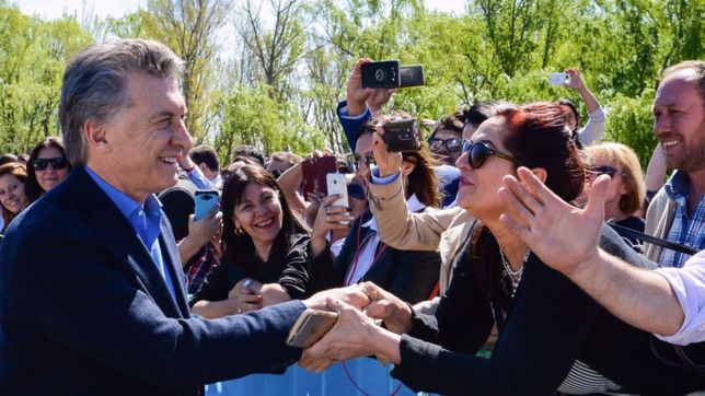 macri en neuquen: palos a de vido y pase de factura a gobernadores
