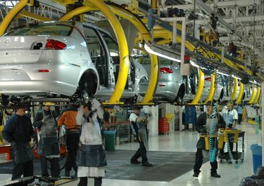 Los pedidos de las automotrices a Javier Milei