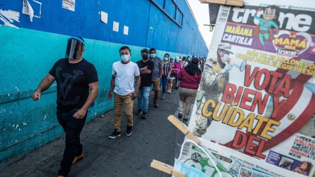 Un sindicalista de izquierda vencía en Perú y esperaba rival para el ballotage