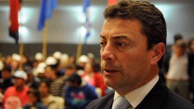 en causa por fraude, ex intendente k se nego a declarar y va hacia el juicio