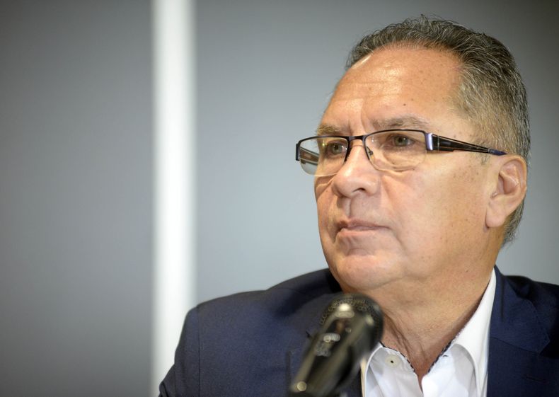 Descalzo Alberto.JPG