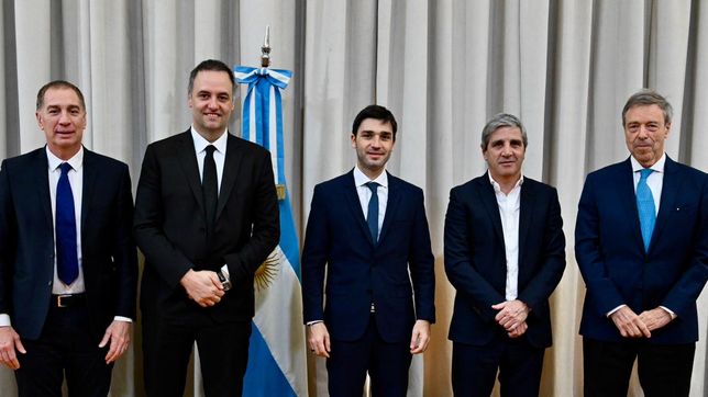 Ignacio Torres y la Casa Rosada acordaron la quita las retenciones al petróleo.