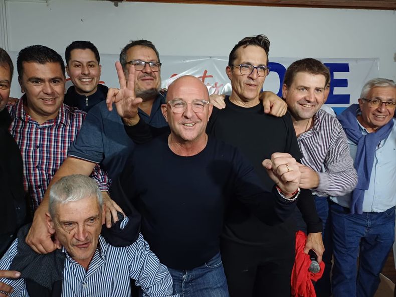 Marcos Carasso pide que no lo descarten del lote aspirantes para la interna radical.