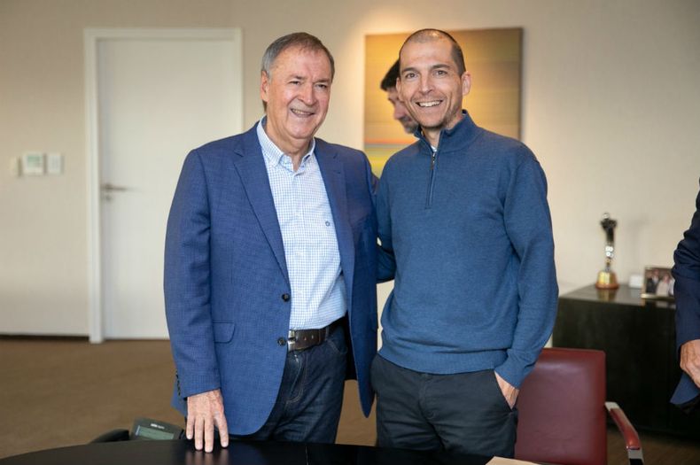 Luis Picat pasó por el despacho de Juan Schiaretti horas después de haber ganado la intendencia de Jesús María en 2019.