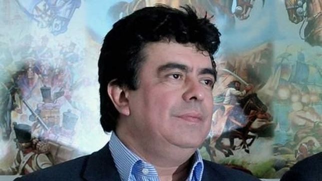 para espinoza, massa ?dice disparates porque sabe que va a perder?