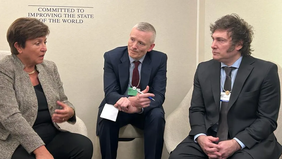 El presidente Javier Milei y la gerenta del FMI Kristalina Georgieva.&nbsp;