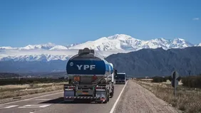 Sentencia firme por YPF: la Argentina debe pagar US$16.099 millones a fondos buitre Sentencia firme por YPF: la Argentina debe pagar US$16.099 millones a fondos buitre