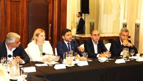 La Multisectorial por la paz compuesta de instituciones y empresarios banca a Maximiliano Pullaro