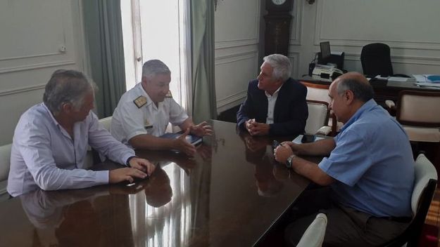 Polémica por el sueldo de Díaz Pérez en una dirección de las Fuerzas Armadas