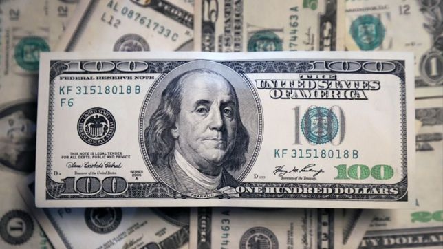 el blue afloja y cotiza a $354