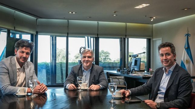 Federico Alesandri selló su regreso al peronismo en una reunión con Martin Llaryora y Manuel Calvo