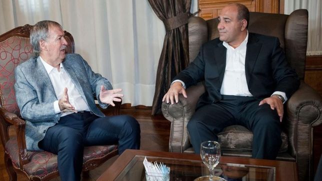 guerra de reuniones de gobernadores duros y dialoguistas del pj