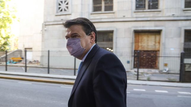 en el horno de la inflacion, cocinan un aumento del 45% del salario minimo