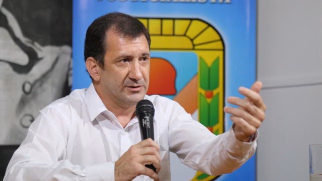El senador nacional Edgardo Kueider fue expulsado del PJ de Entre Ríos este lunes por la noche.