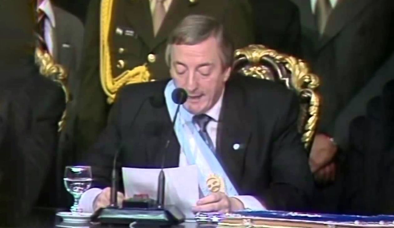 001-nestor-kirchner-asuncion.jpg