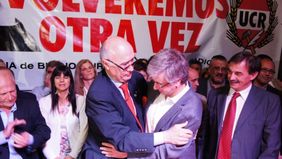 En un clima lejano a la unidad asumieron las nuevas autoridades del Comité Radical