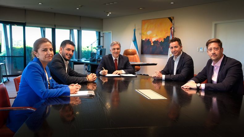Marcos Ferrer y Martín Llaryora coordinan la política educativa del departamento Tercero Arriba.
