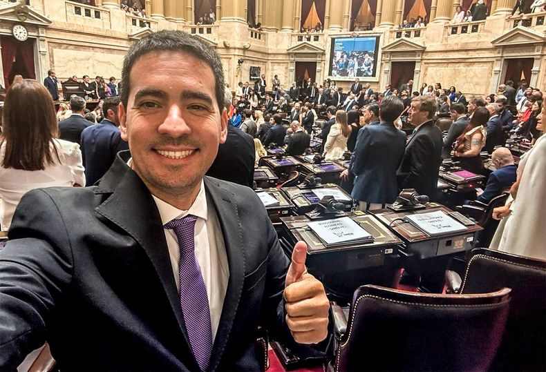 Adrián Ravier, diputado nacional por LLA de La Pampa: se metió solo en una discusión que lo dejó mal parado.
