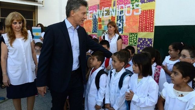 macri inaugura el ciclo lectivo en una de las unicas siete provincias sin paro macri inaugura el ciclo lectivo en una de las unicas siete provincias sin paro