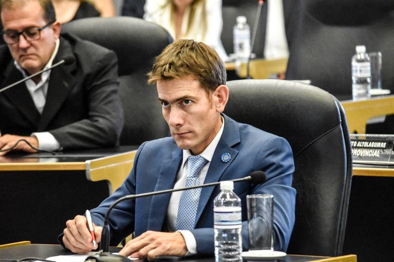 Javier Torroba, el diputado de la UCR de La Pampa que desafío a Poli Altolaguirre y representó a la mayoría radical a favor de la licitación petrolera. FOTO: www.radiokermes.com