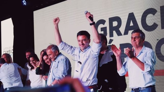 como sera el acto que mostrara a de loredo como nuevo lider de la ucr cordoba
