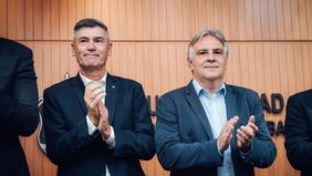 Martín Llaryora y Daniel Passerini firmaron un convenio para que la Policía cumpla el rol de los inspectores de tránsito en la ciudad de Córdoba